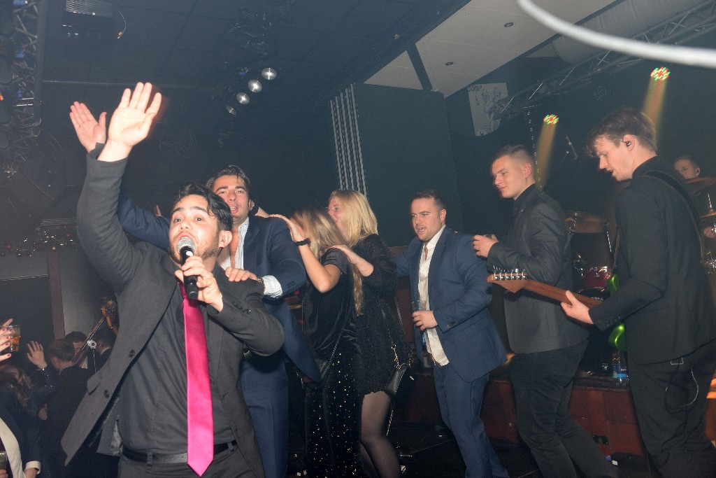 ../Images/Kerstfeest VdG 2019 165.jpg